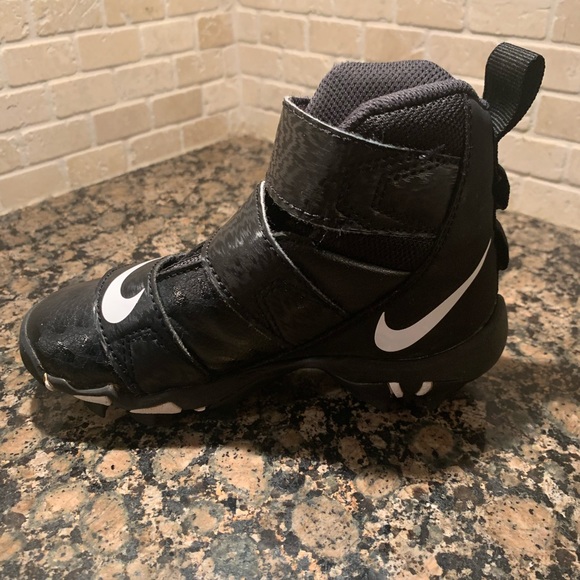 Nike Fast Flex Football cleats toddler  size 10C - Picture 8 of 11